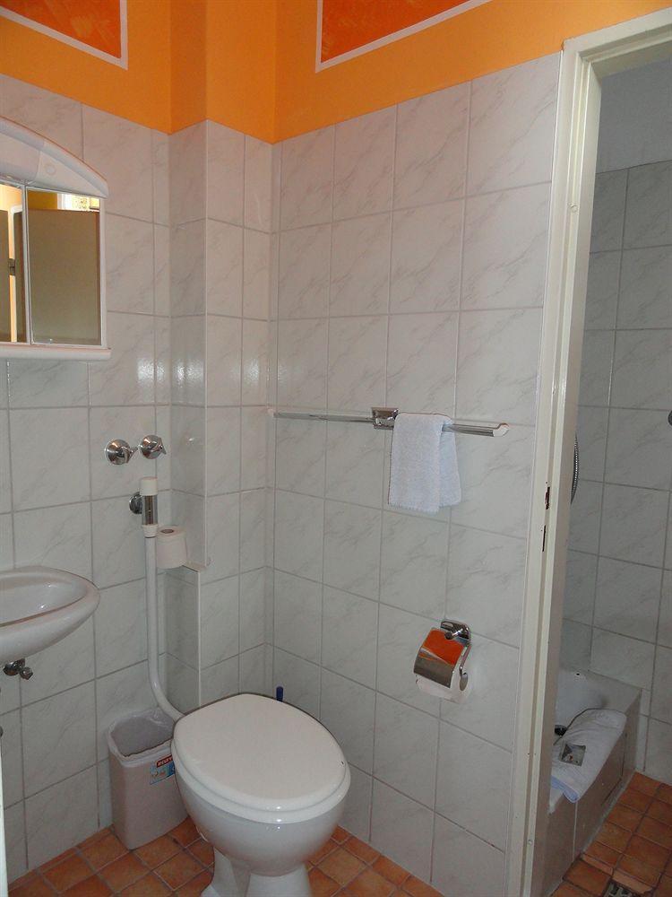 Hotel Graf Pückler 2*